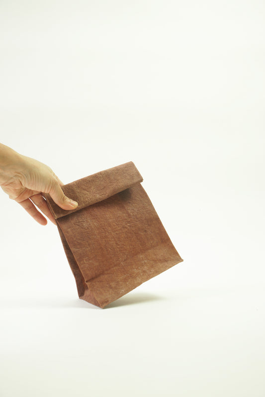 Beeswax wrap lunch bag made by naturally dyed cotton and organic beeswax