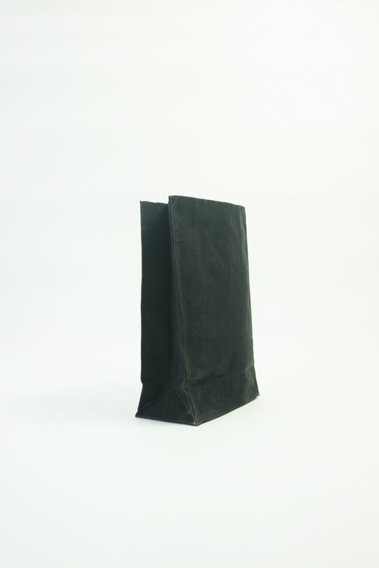 Black Beeswax wrap lunch bag made by naturally dyed cotton and organic beeswax
