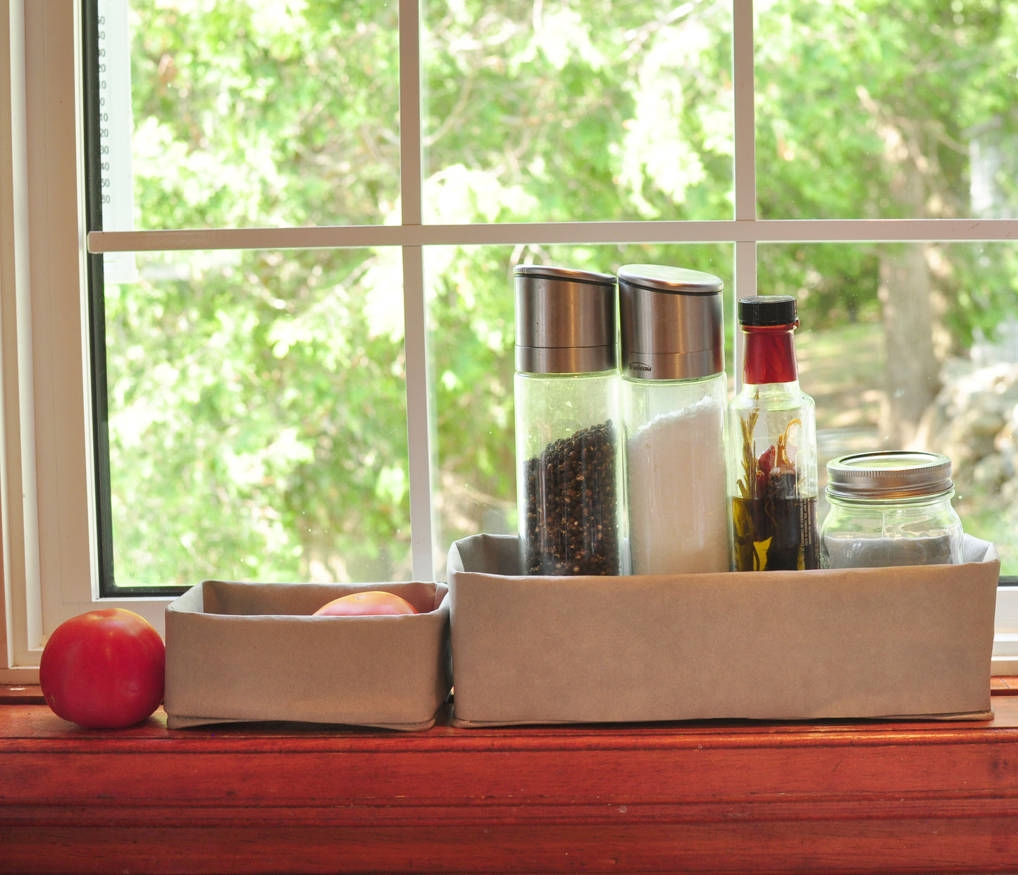 Custom sized bread basket for dining in style, Minimalist kitchen and bathroom storage made by washable kraft paper