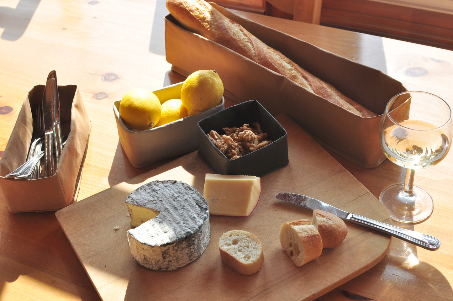 Custom sized bread basket for dining in style, Minimalist kitchen and bathroom storage made by washable kraft paper